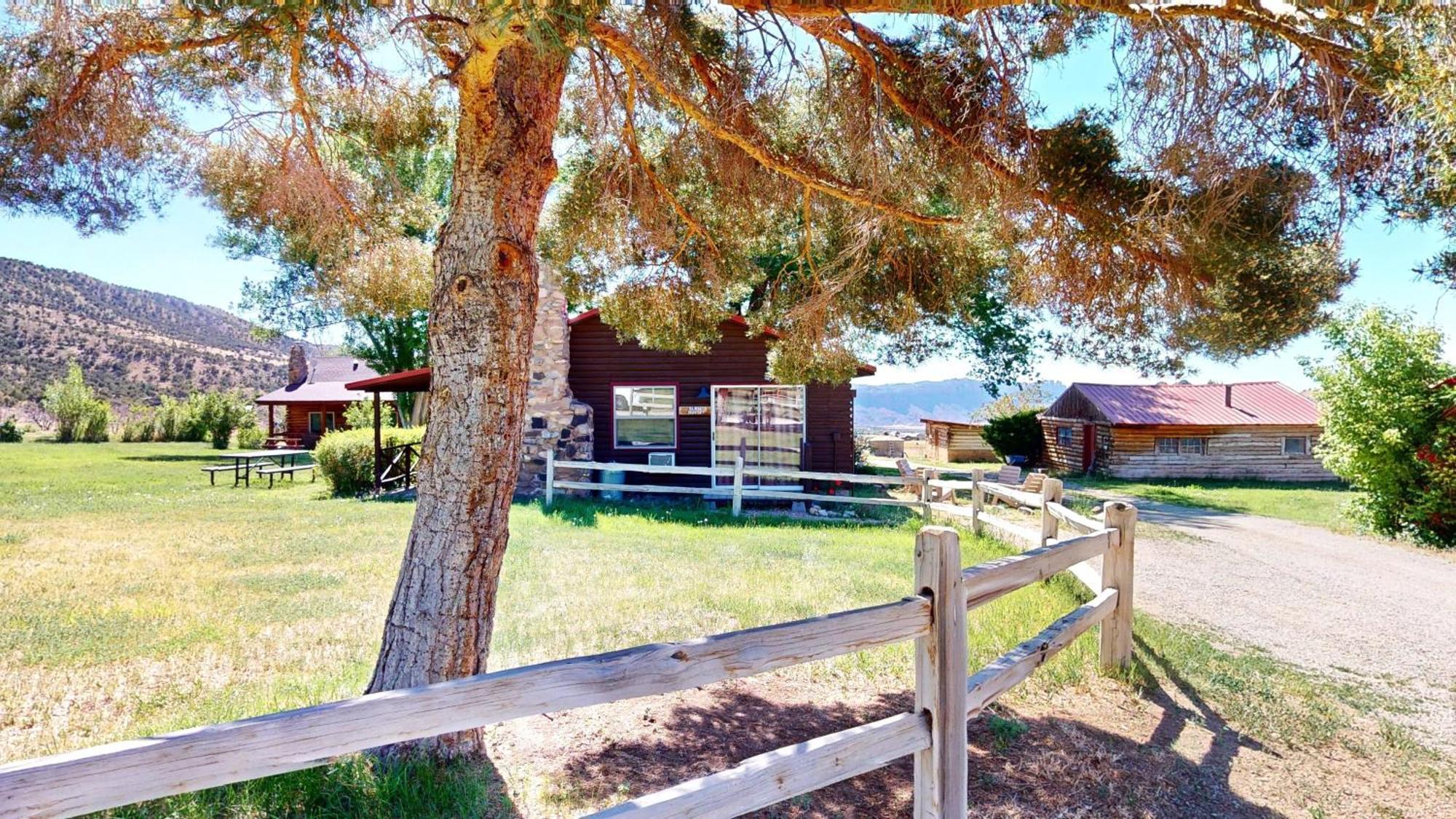 Pack Creek ~ Farm House Moab Eksteriør bilde